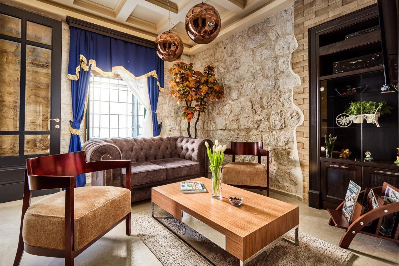 Apartment Lav In The City Centre Kotor Extérieur photo