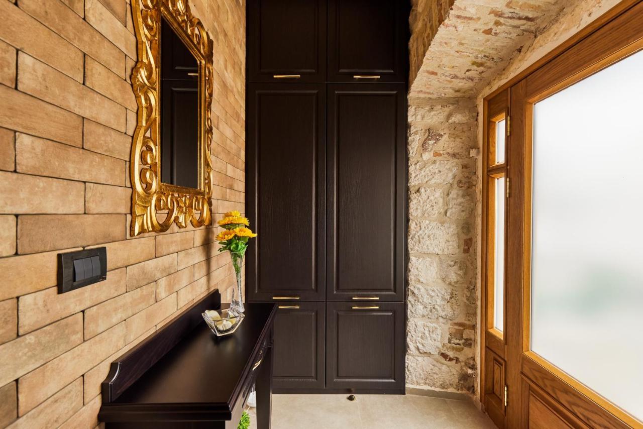 Apartment Lav In The City Centre Kotor Extérieur photo