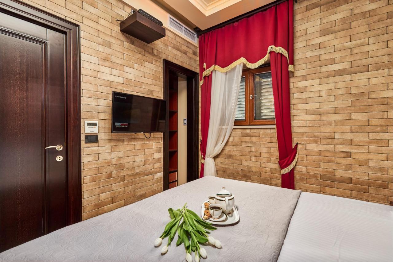 Apartment Lav In The City Centre Kotor Extérieur photo